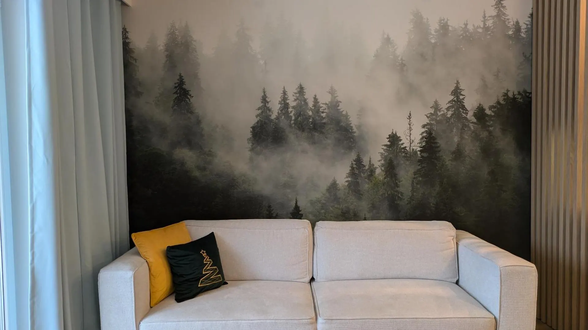 Apartament Gorski Mech Zakopane - Free Parking, Sauna, Jacuzzi, Children'S Playroom Lägenhet