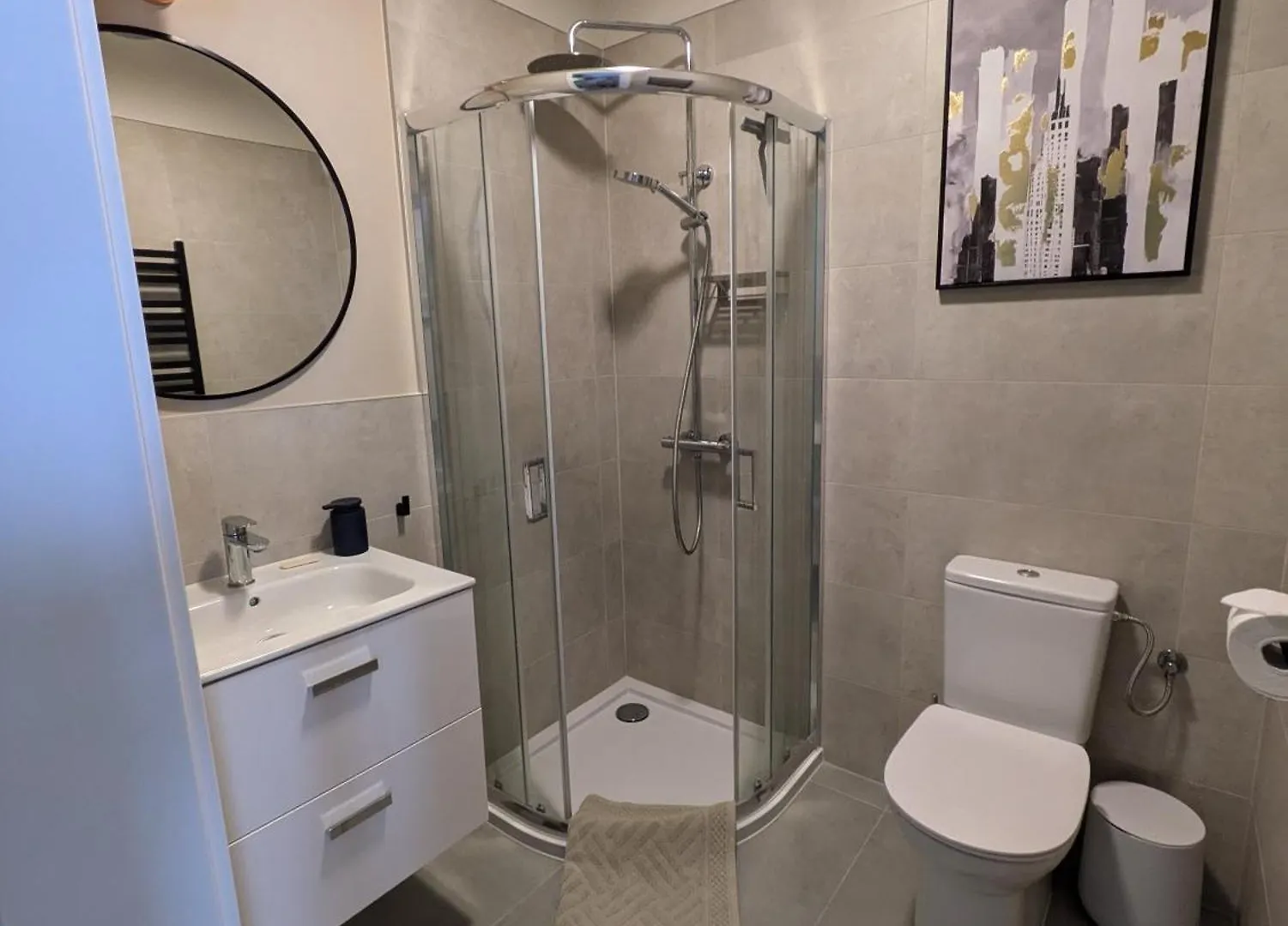 Apartament Gorski Mech Zakopane - Free Parking, Sauna, Jacuzzi, Children'S Playroom Lägenhet
